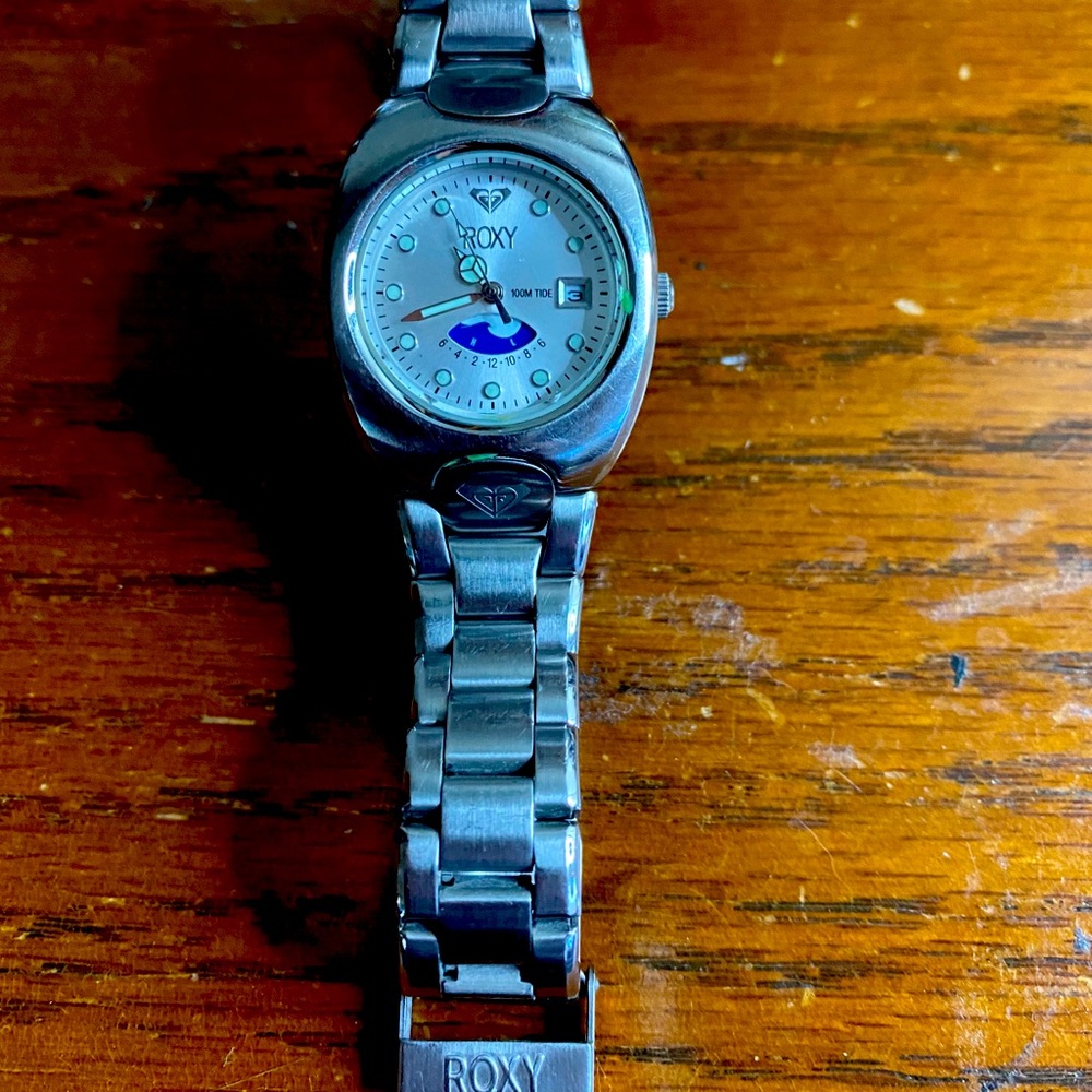 Used Roxy watch